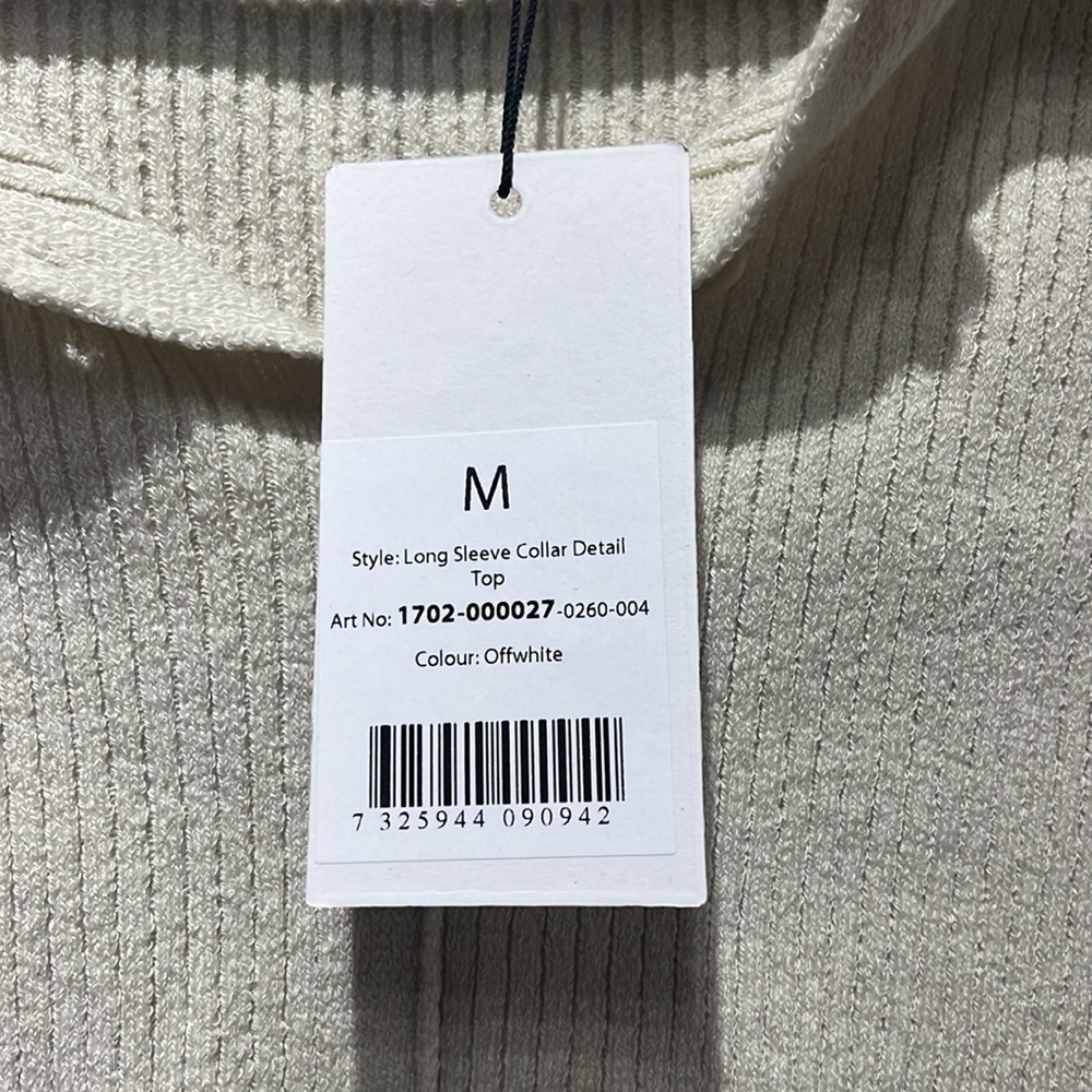 Handpicked x NA-KD Long Sleeve Collar Detail‎ Crop Knit Top - Picture 8 of 8